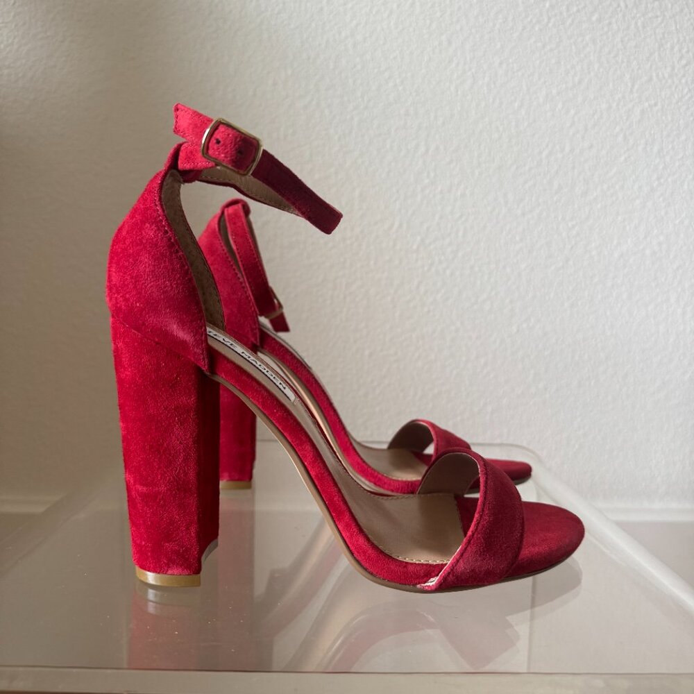 Steve Madden Carrson Red Suede Block Heel Sandals 8 NWOT